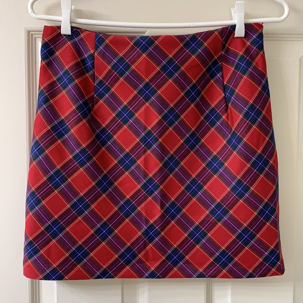 🌷3 for $25🌷SHEIN, US M, Red Blue & Green Plaid Side Zipper Mini Skirt, NWOT